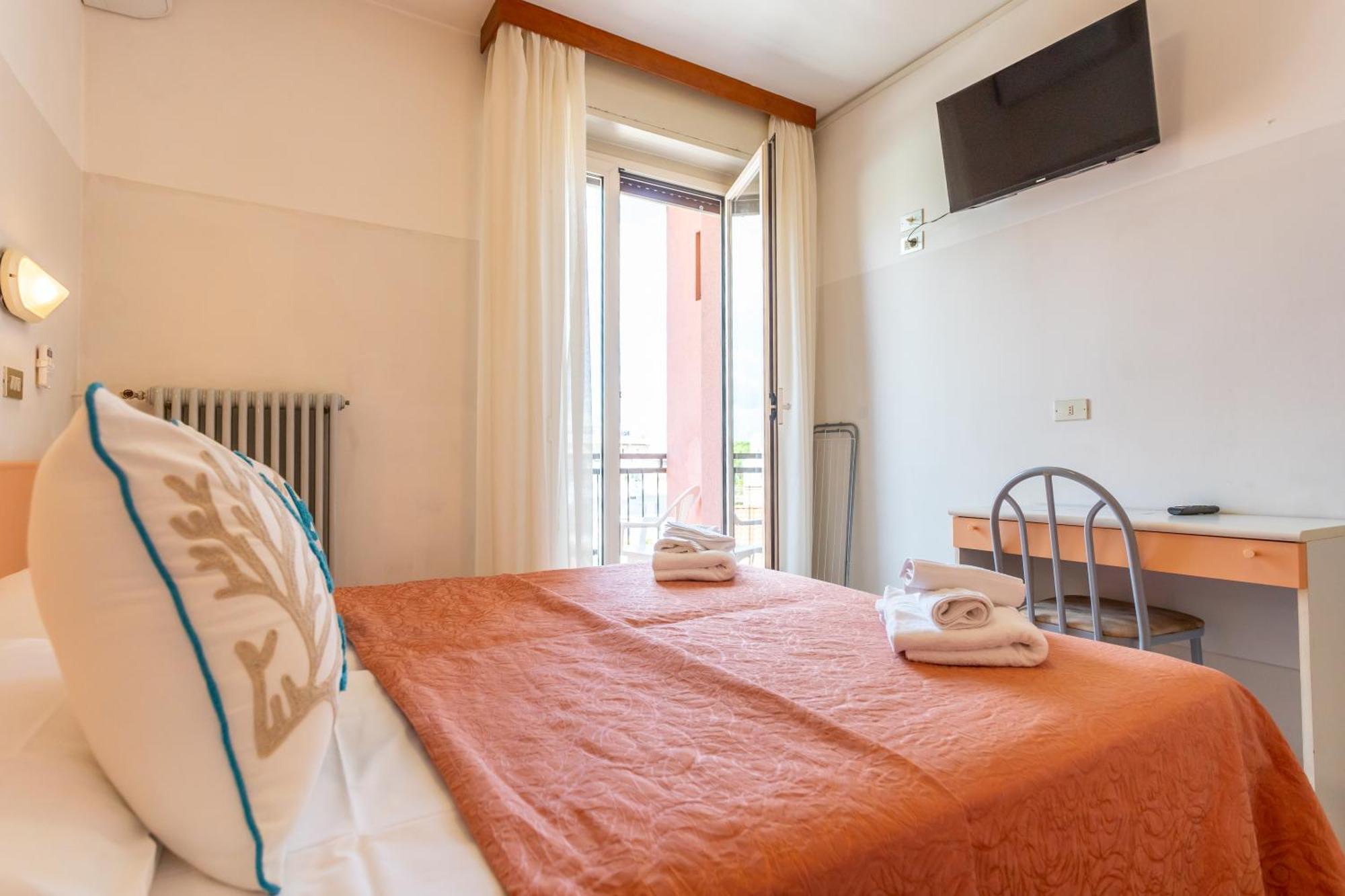 Hotel Selene - Vista Mare Riccione Zimmer foto
